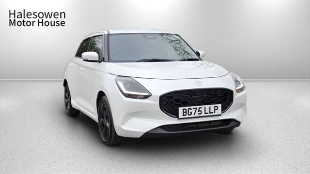 Suzuki Swift 1.2 MHEV Ultra Hatchback 5dr Petrol Hybrid Manual Euro 6 (s/s) (82 ps) Hatchback Hybrid White
