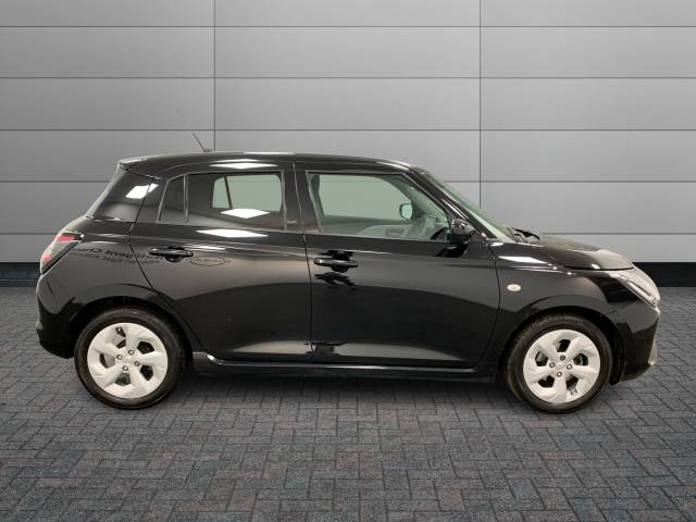 2024 Suzuki Swift 1.2 Hatchback Motion