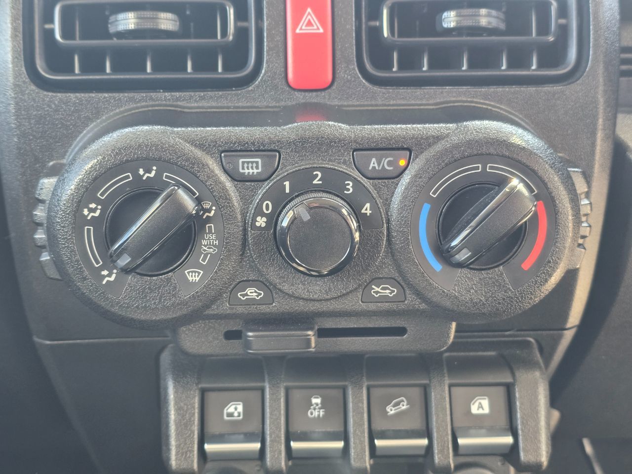 2023 Suzuki Jimny