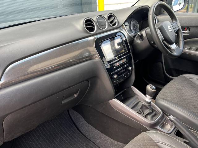 2023 Suzuki Vitara 1.4 Estate SZ5