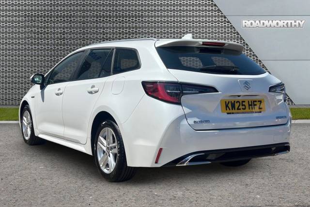 2025 Suzuki Swace 1.8 Estate Motion