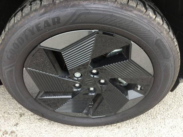 2025 Suzuki E-vitara 61kWh Motion Auto 5dr