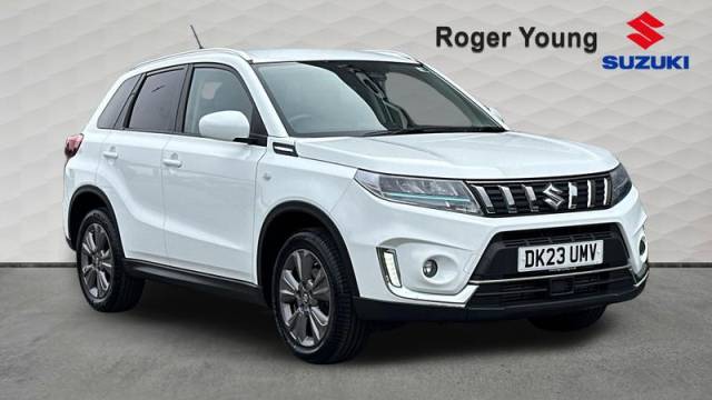 Suzuki Vitara 1.4 Boosterjet MHEV SZ-T SUV Hybrid White