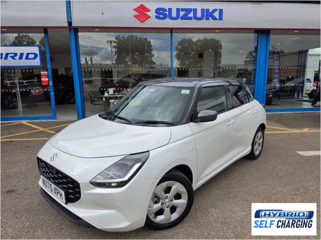 Suzuki Swift 1.2 MHEV Motion Hatchback 5dr Petrol Hybrid Manual Euro 6 (s/s) (82 ps) Hatchback Hybrid White