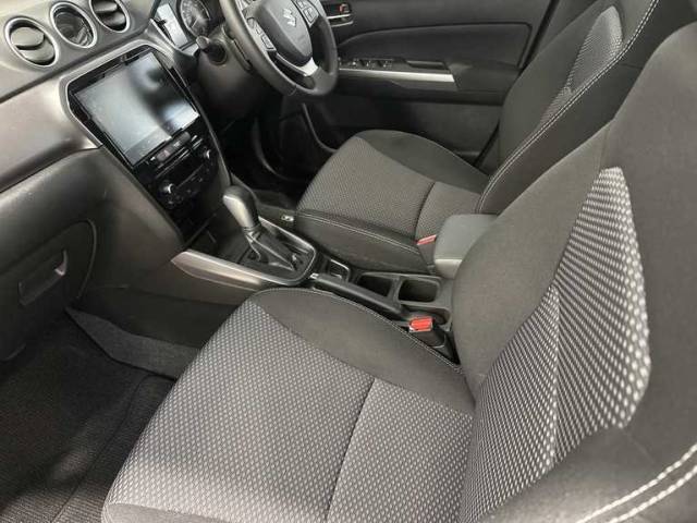 Suzuki Vitara 1.4 Boosterjet MHEV Motion SUV 5dr Petrol Hybrid Auto Euro 6 (s/s) (109 ps) Hatchback Hybrid Solar Yellow Metallic