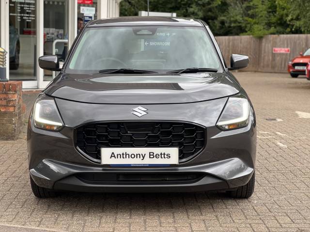 2024 Suzuki Swift 1.2 Hatchback Motion