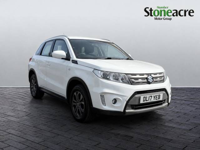 Suzuki Vitara 1.6 SZ4 Euro 6 (s/s) 5dr Hatchback Petrol White