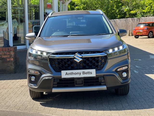 2024 Suzuki S-Cross 1.5 Hatchback Motion