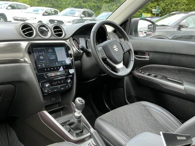 2024 Suzuki Vitara 1.4 Estate Ultra
