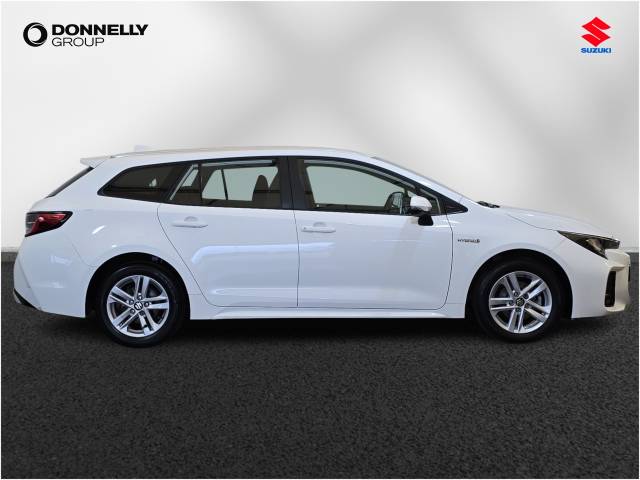 2025 Suzuki Swace 1.8 Estate Motion