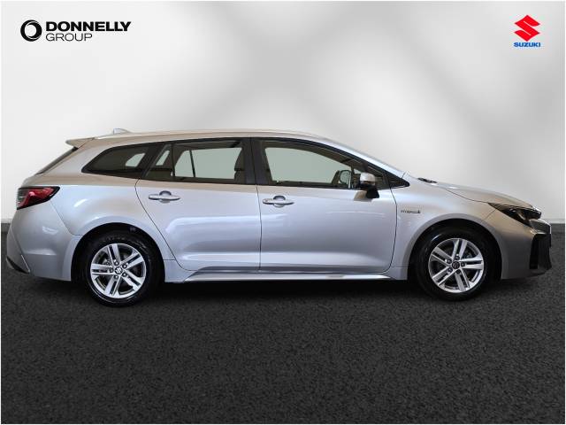 2025 Suzuki Swace 1.8 Estate Motion