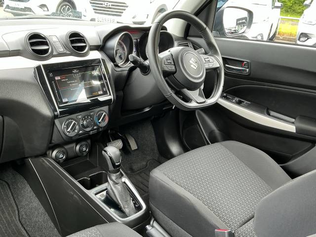 2024 Suzuki Swift 1.2 Hatchback SZ-T