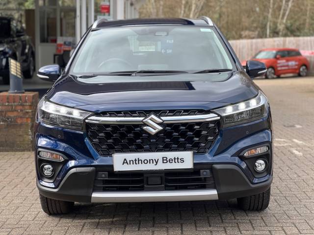 2023 Suzuki S-Cross 1.5 Hatchback Motion