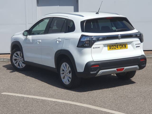 2024 Suzuki S-Cross 1.5 Hatchback Motion