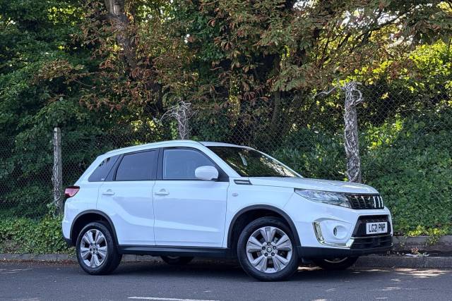 Suzuki Vitara 1.4 Boosterjet 48V Hybrid SZ-T 5dr Hatchback Petrol WHITE