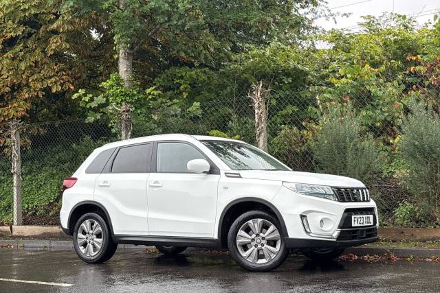 Suzuki Vitara 1.4 Boosterjet 48V Hybrid SZ-T 5dr Hatchback Petrol WHITE