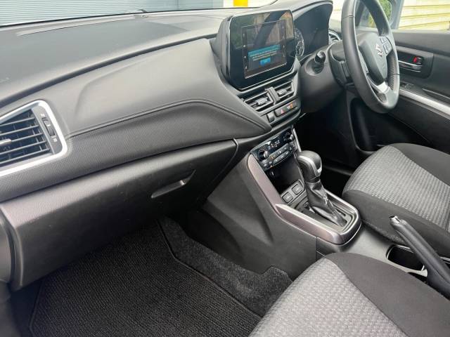 2023 Suzuki S-Cross 1.5 Hatchback Motion
