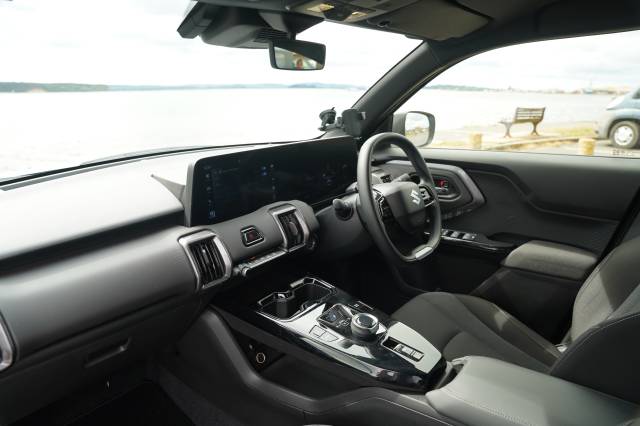 2025 Suzuki E-vitara 49kWh Motion
