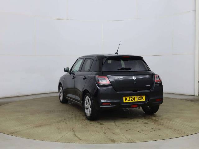 2024 Suzuki Swift 1.2 Motion Mhev Cvt