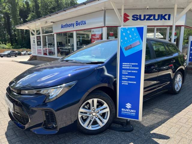 Suzuki Swace 1.8 Hybrid Motion 5dr CVT Estate Petrol / Electric Hybrid