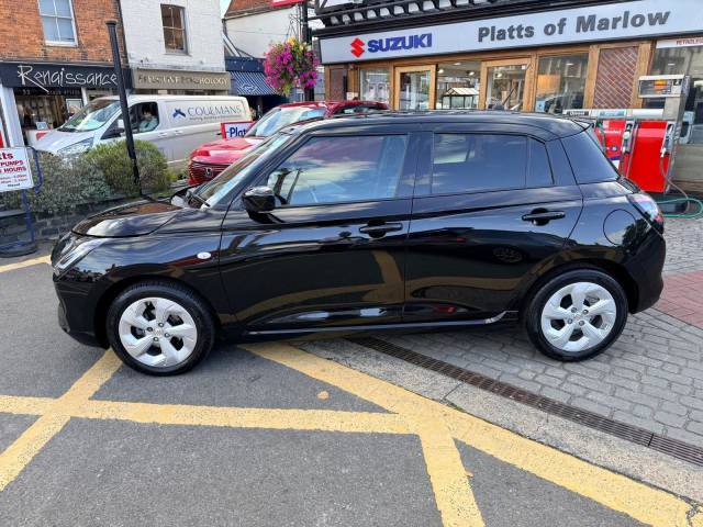 2025 Suzuki Swift 1.2 MHEV Motion CVT Euro 6 (s/s) 5dr