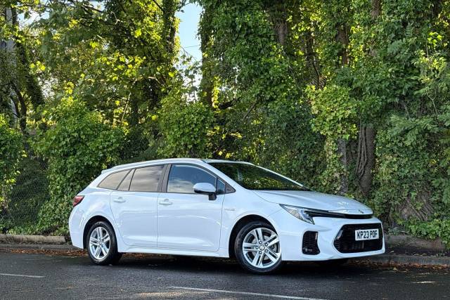 Suzuki Swace 1.8 Hybrid Ultra 5dr CVT Estate Petrol/Electric Hybrid WHITE
