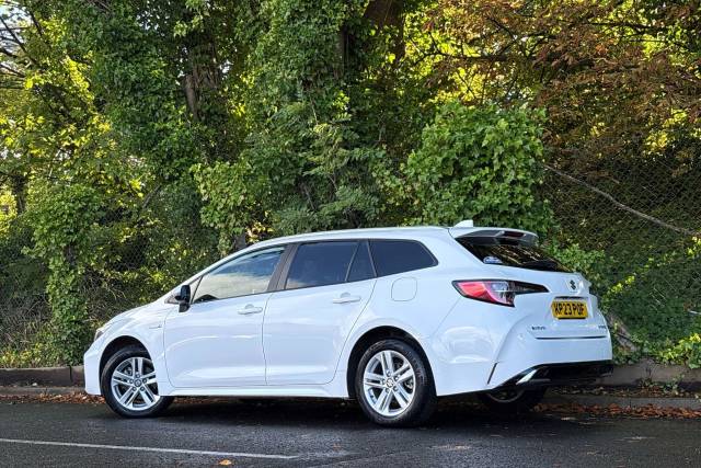 2023 Suzuki Swace 1.8 Hybrid Ultra 5dr CVT