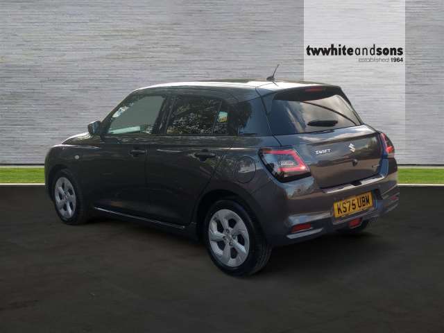 Suzuki Swift 1.2 Motion Mhev Cvt