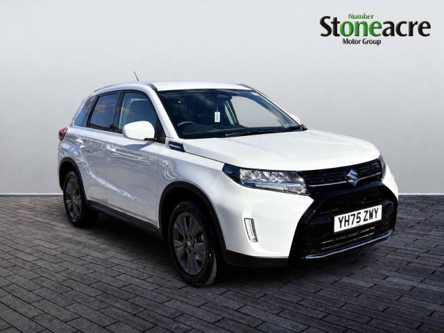 Suzuki Vitara 1.4 Boosterjet MHEV Motion Auto Euro 6 (s/s) 5dr Hatchback Hybrid White