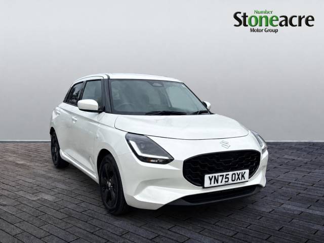 Suzuki Swift 1.2 MHEV Motion Euro 6 (s/s) 5dr Hatchback Hybrid White