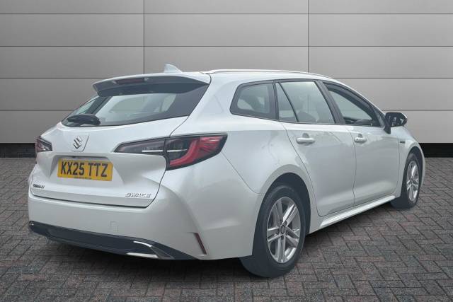 2025 Suzuki Swace 1.8 Hybrid Motion 5dr CVT