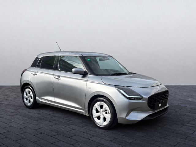 Suzuki Swift 1.2 MHEV Motion CVT Euro 6 (s/s) 5dr Hybrid Silver