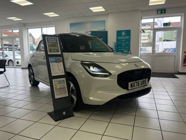 Suzuki Swift 1.2 Mild Hybrid Ultra ALLGRIP 5dr Hatchback Petrol PureWhite/Mineral Grey Roof