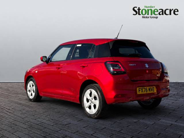 Suzuki Swift 1.2 MHEV Motion Euro 6 (s/s) 5dr Hybrid Red