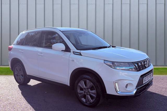 Suzuki Vitara 1.4 Boosterjet 48V Hybrid SZ-T 5dr Hatchback Petrol WHITE
