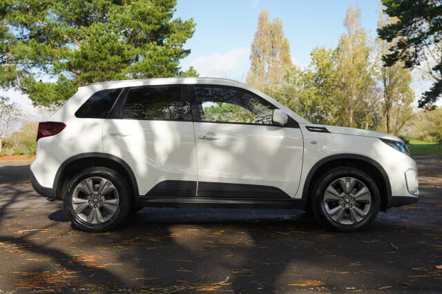 2022 Suzuki Vitara 1.5 Hybrid AGS SZ-T