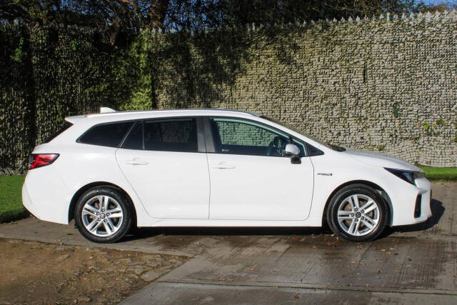 2022 Suzuki Swace 1.8 Hybrid SZ-T 5dr CVT