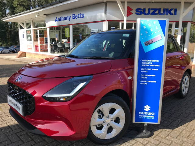 Suzuki Swift 1.2 Mild Hybrid Motion 5dr CVT Hatchback Petrol Burning Red with Contrast Roof