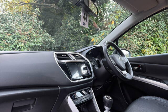 2019 Suzuki Sx4 S-cross 1.4 Boosterjet SZ5 ALLGRIP Euro 6 (s/s) 5dr